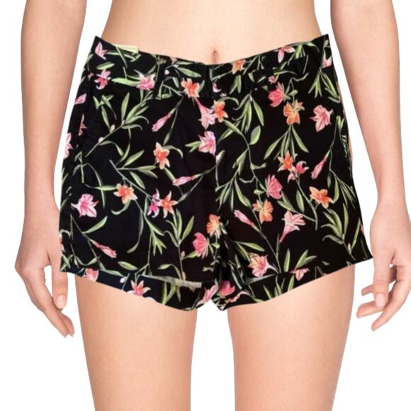 Gap The City 3 Inch Floral  in Black and Pink Size 2 - Picture 2 of 3